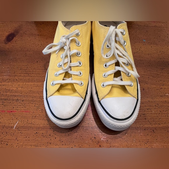 Converse Lift Ox Butter Yellow/White/Black - Size Women's 9 - Picture 4 of 12